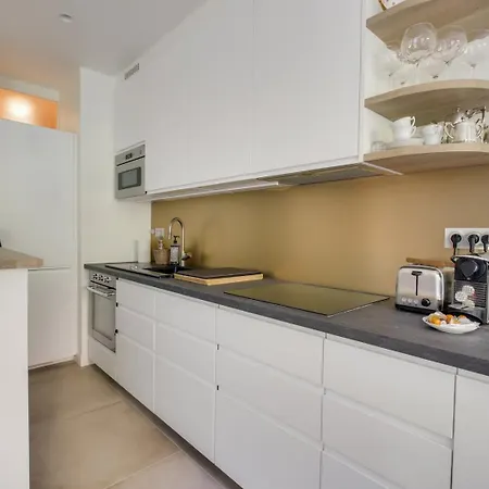 Chic&Terrasse Privée à Paris Apartamento