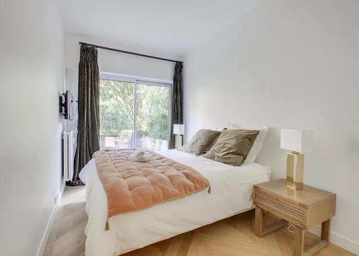 Chic & Terrasse Privee A Paris