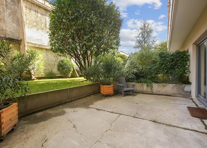 Apartman Chic & Terrasse Privee A Paris Párizs